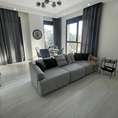 In The Center Of Apartment Alanya